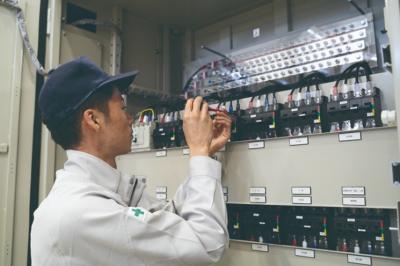 興電舎（配線及び電線加工オペレータ）