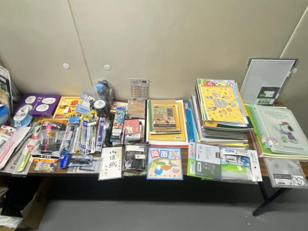 寄付いただいた学習用品