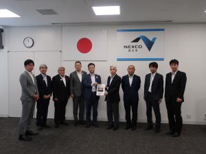 加治施行役員九州支社長