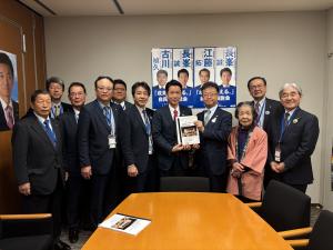 長峯誠参議院議員