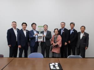 財務省　尾身主査