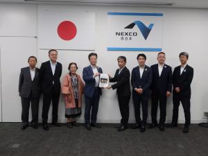 守屋副支社長