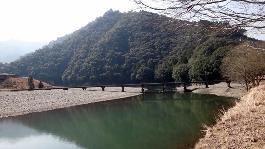 深崎橋(フカザキハシ)