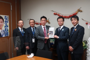長峯誠　参議院議員の画像
